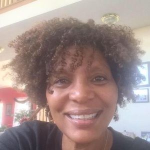 Meet your Posher, Yvonne